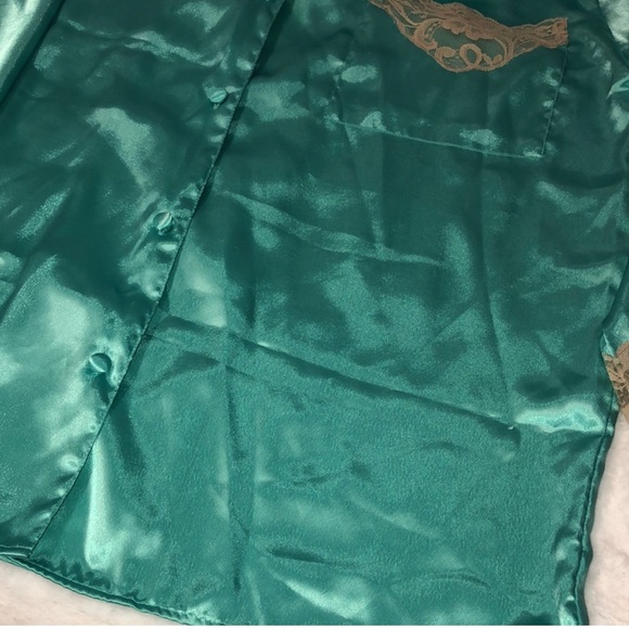 Vintage Victoria's Secret Gold Label 2 Piece
Button Up Night Shirt & Pajama Pant - Picture 7 of 15